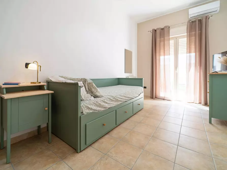 Immagine 21 di Appartamento in affitto  a Siracusa