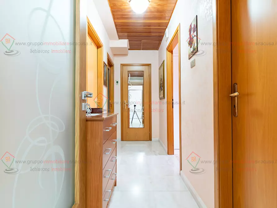 Immagine 6 di Quadrilocale in vendita  a Siracusa
