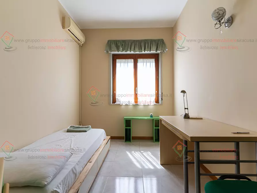 Immagine 19 di Pentalocale in vendita  a Siracusa