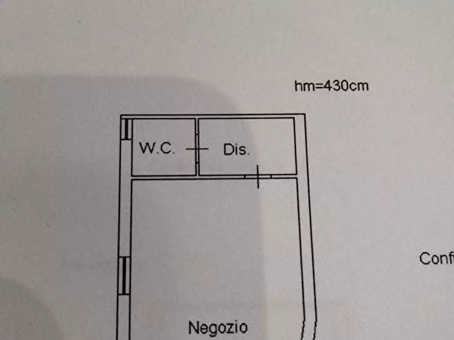Immagine 3 di Locale commerciale in vendita  a Siracusa