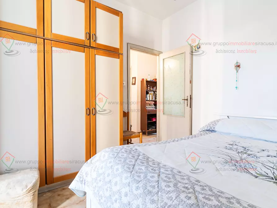 Immagine 8 di Trilocale in vendita  a Siracusa