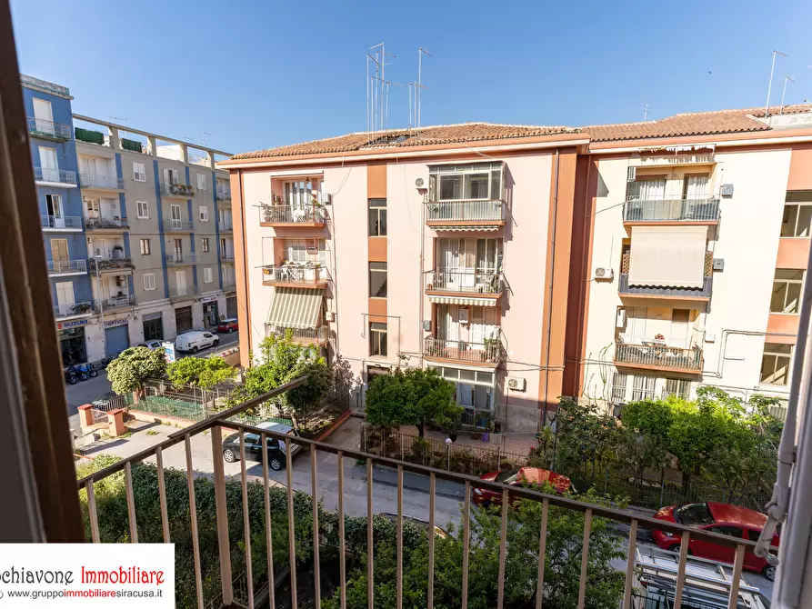 Immagine 28 di Trilocale in vendita  a Siracusa