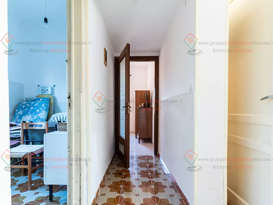 Immagine 15 di Villa in vendita  a Siracusa