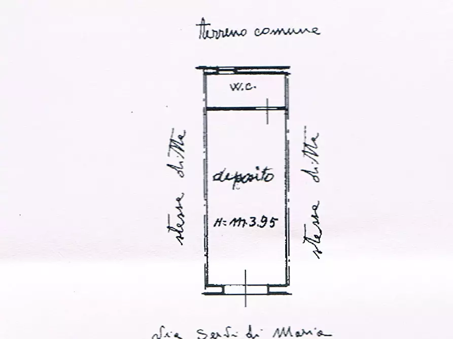 Immagine 3 di Locale commerciale in vendita  a Siracusa