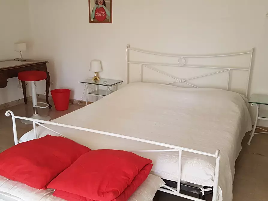 Immagine 25 di Appartamento in affitto  a Siracusa