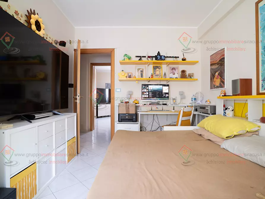 Immagine 19 di Pentalocale in vendita  a Siracusa