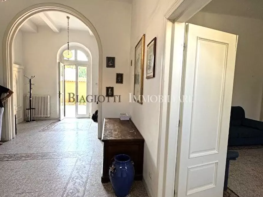 Immagine 12 di Casa semindipendente in vendita  a Livorno