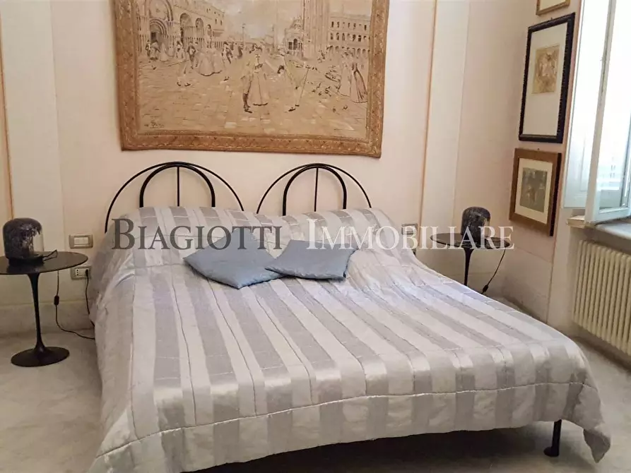 Immagine 16 di Trilocale in vendita  a Livorno