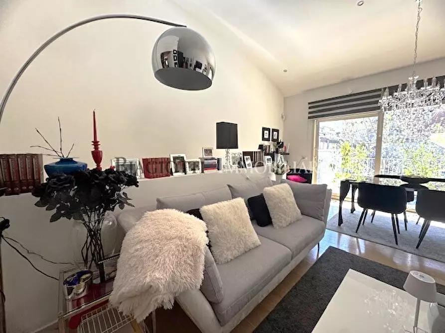 Immagine 9 di Appartamento in vendita  a Livorno