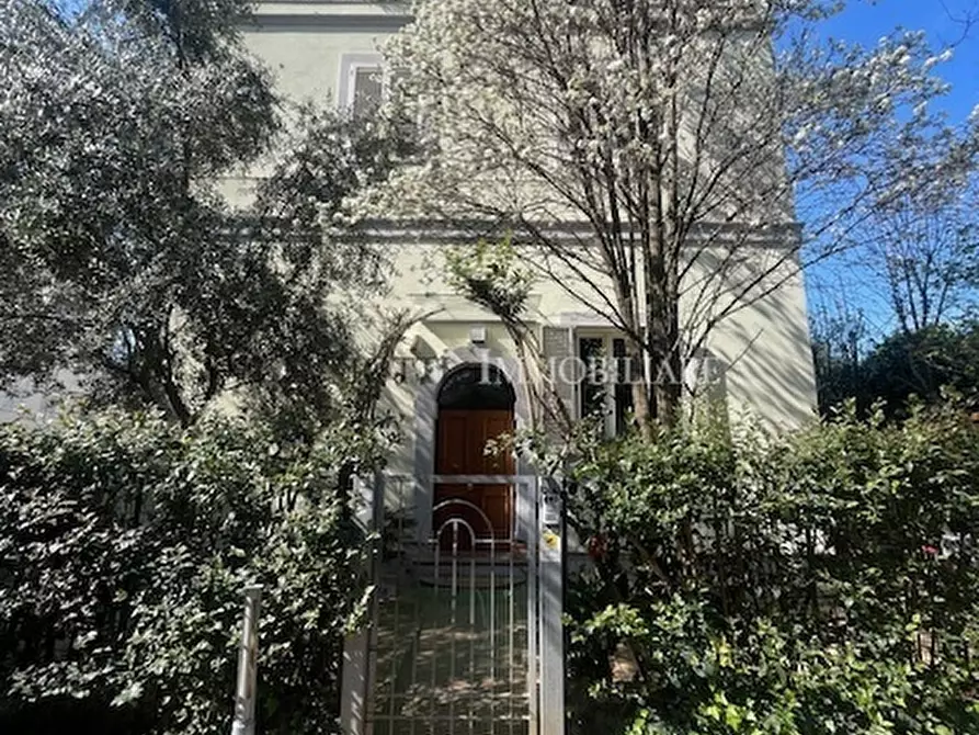 Immagine 1 di Casa semindipendente in vendita  a Livorno