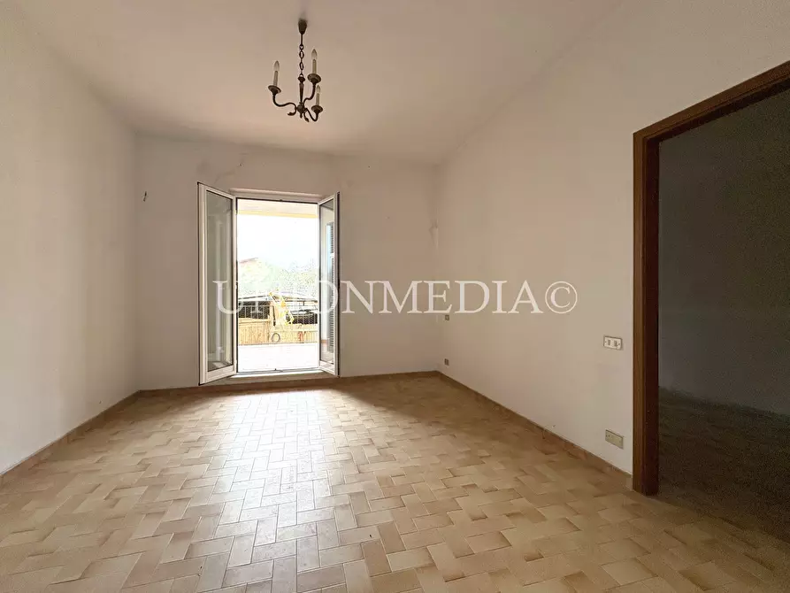 Immagine 7 di Appartamento in vendita  in via 27 gennaio a Sarzana