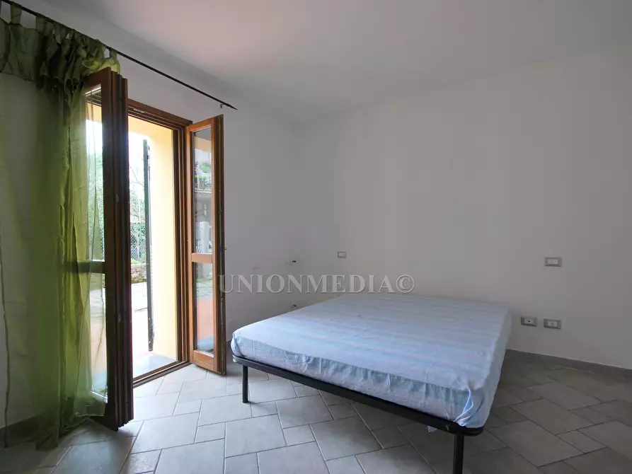 Immagine 6 di Appartamento in vendita  in Viale Giuseppe Mazzini a Sarzana