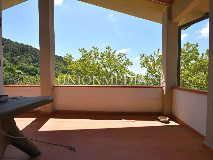 Immagine 25 di Casa indipendente in vendita  a Sarzana