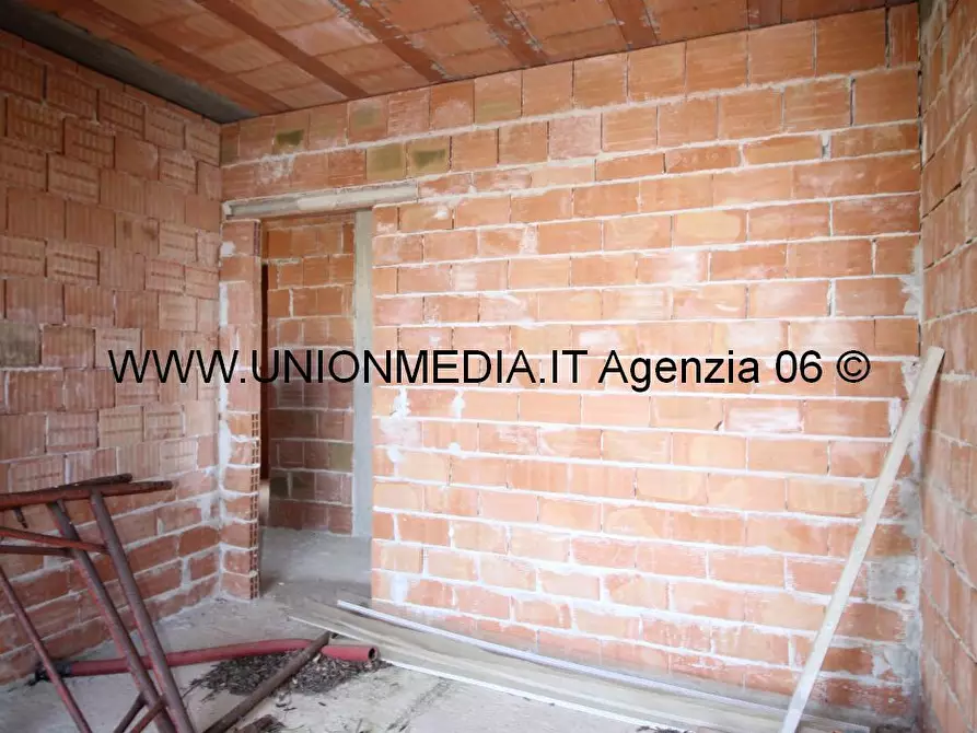 Immagine 13 di Casa indipendente in vendita  a Vezzano Ligure