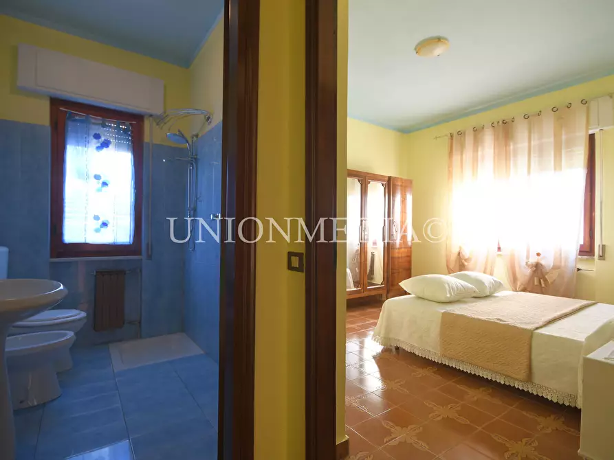 Immagine 10 di Casa bifamiliare in vendita  in Via boettola a Santo Stefano Di Magra