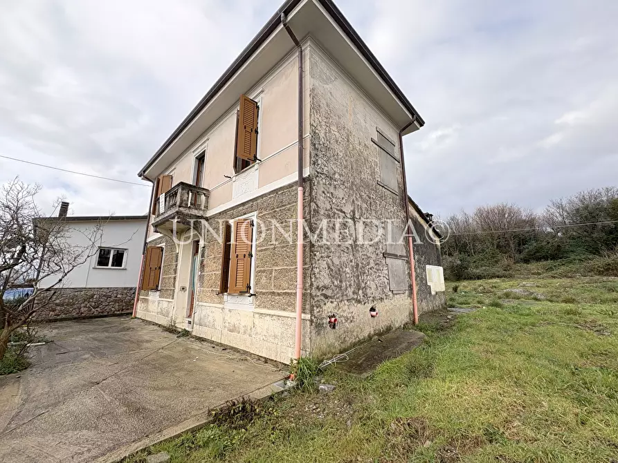 Immagine 22 di Villa in vendita  in Strada Provinciale 28 24 a Ameglia