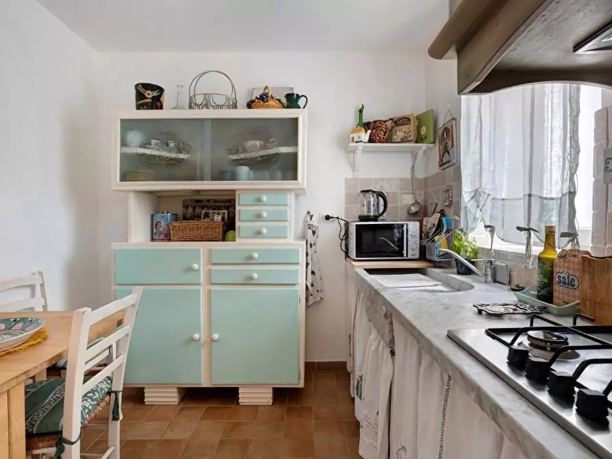 Immagine 3 di Casa semindipendente in affitto  a Sarzana