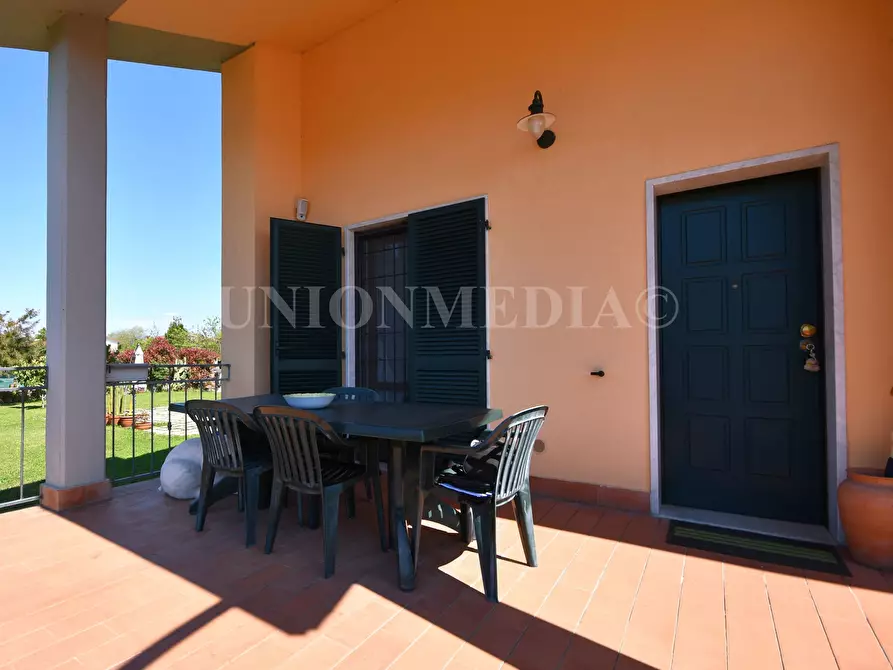 Immagine 4 di Villa in vendita  in Via sarzanello a Sarzana