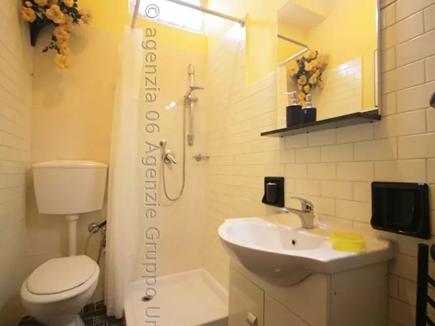 Immagine 17 di Casa semindipendente in vendita  a Sarzana