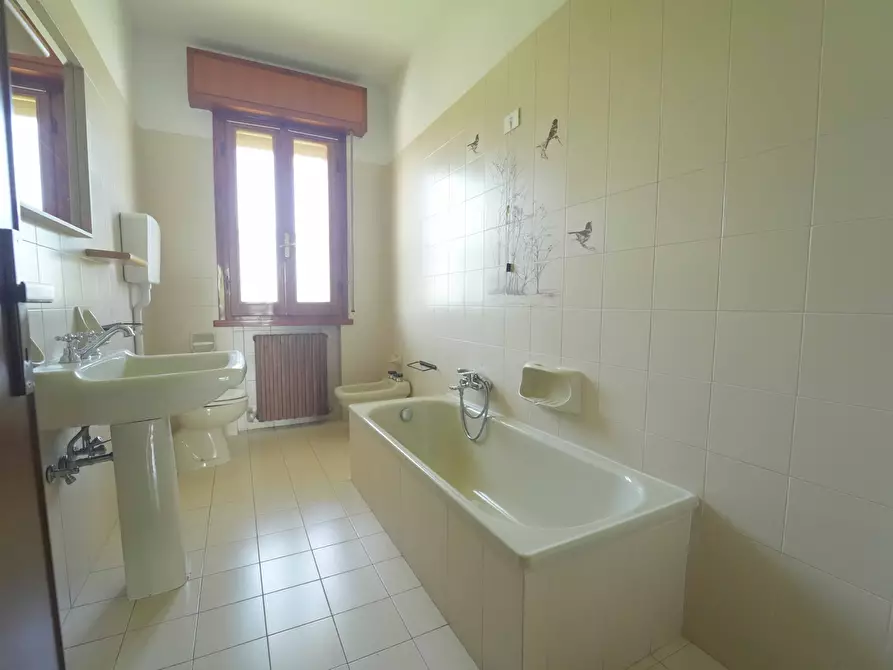 Immagine 12 di Trilocale in vendita  in Via Caduti in Guerra 2/A a Santarcangelo Di Romagna