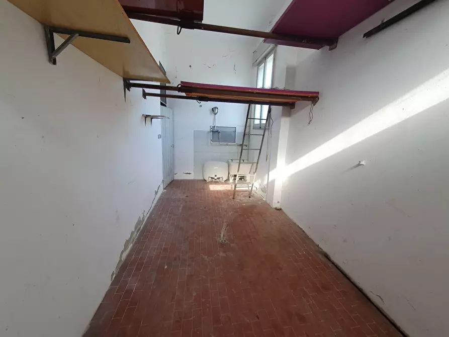 Immagine 43 di Quadrilocale in vendita  in Via Papa Giovanni XXIII 15 a San Mauro Pascoli