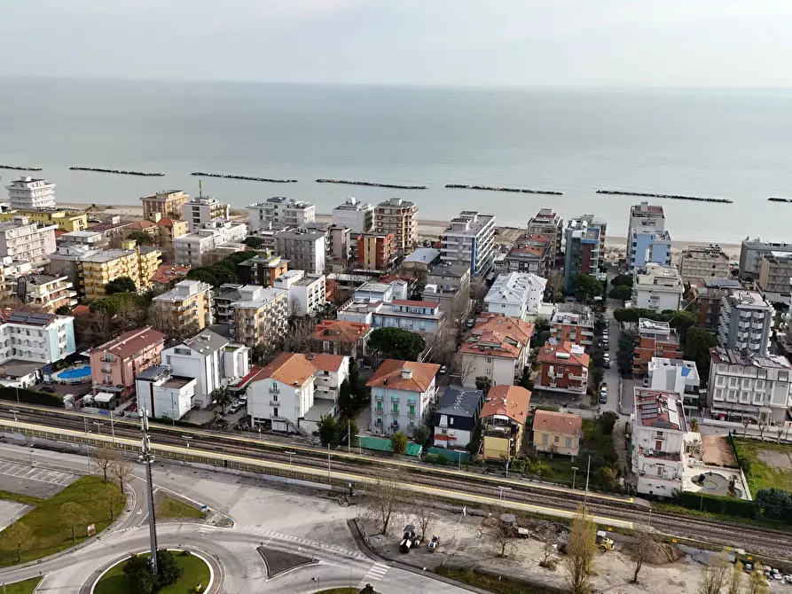 Immagine 8 di Palazzo in vendita  in Via Publio Virgilio Marone a Bellaria-Igea Marina