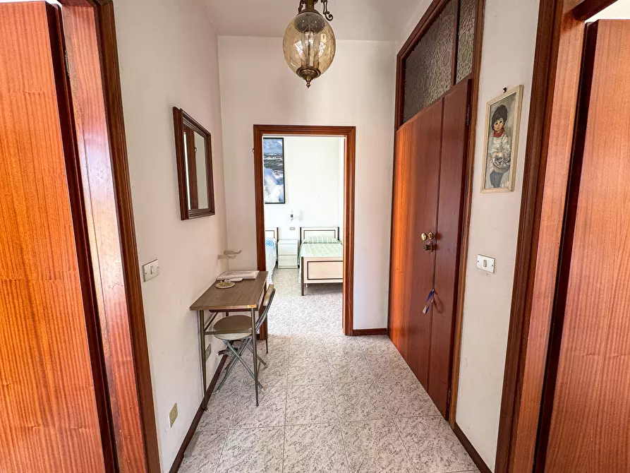 Immagine 16 di Trilocale in vendita  in Viale Piave 23 a Rimini