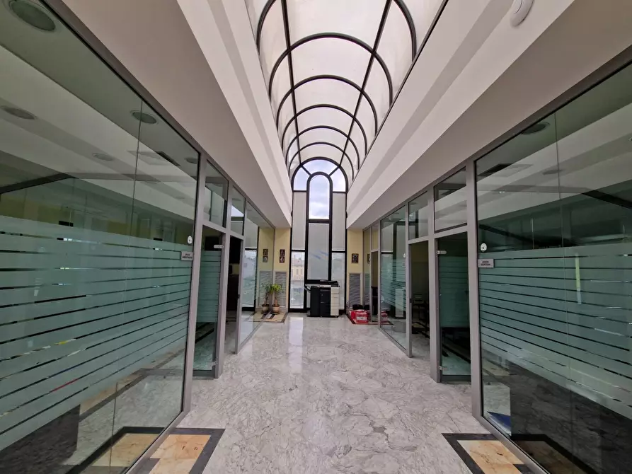 Immagine 14 di Ufficio in vendita  in Via per Poviglio 16 a Reggio Nell'emilia