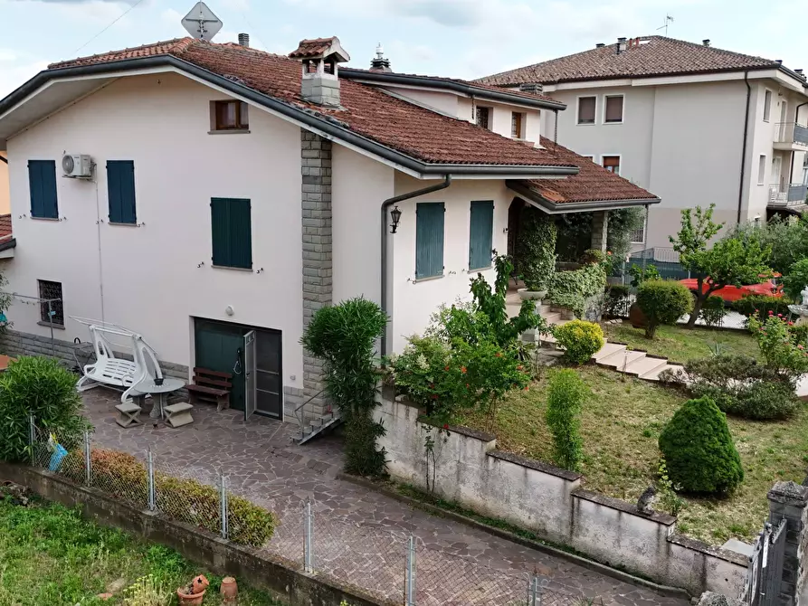 Immagine 1 di Villetta a schiera in vendita  a Verucchio