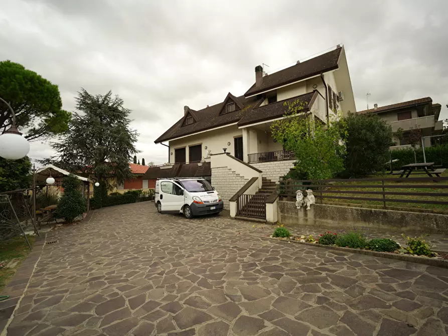 Immagine 2 di Villa in vendita  in Via I° Maggio 1 a Coriano