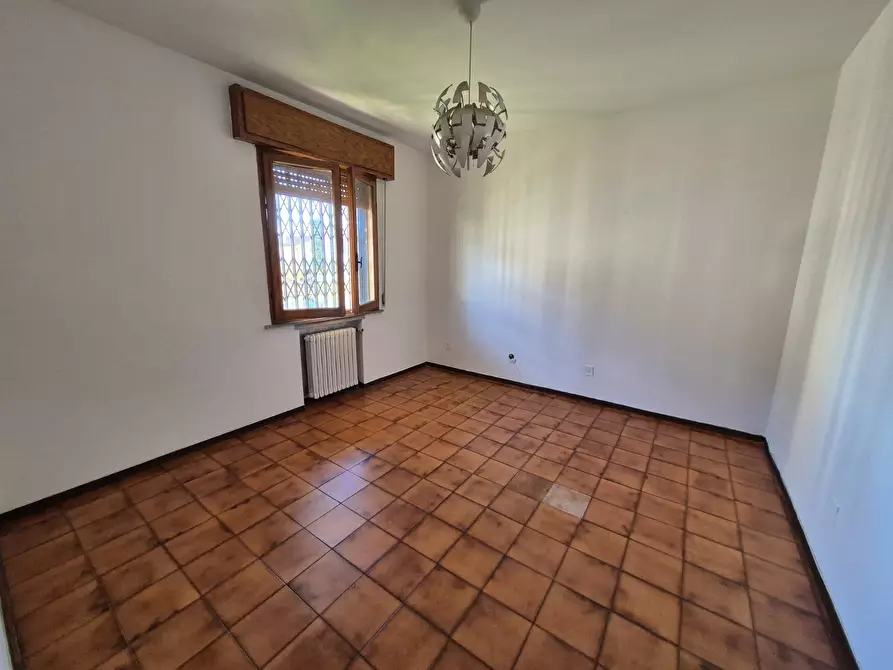 Immagine 9 di Villetta a schiera in vendita  in Via riccione a Santarcangelo Di Romagna