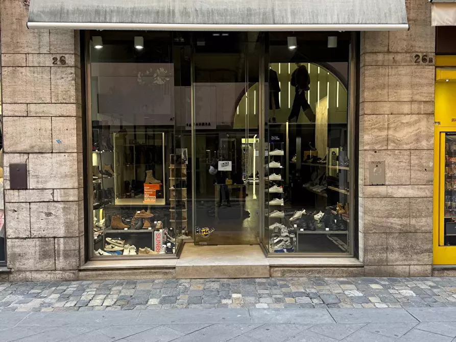 negozio in vendita a Rimini in zona Centro Storico