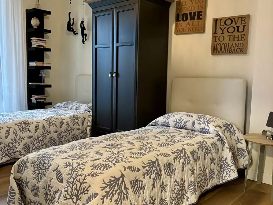 Immagine 20 di Quadrilocale in vendita  in Viale D'Annunzio 183/a a Riccione