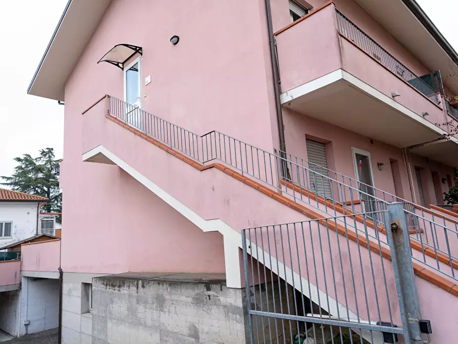 Immagine 35 di Trilocale in vendita  in Via Viola a Santarcangelo Di Romagna