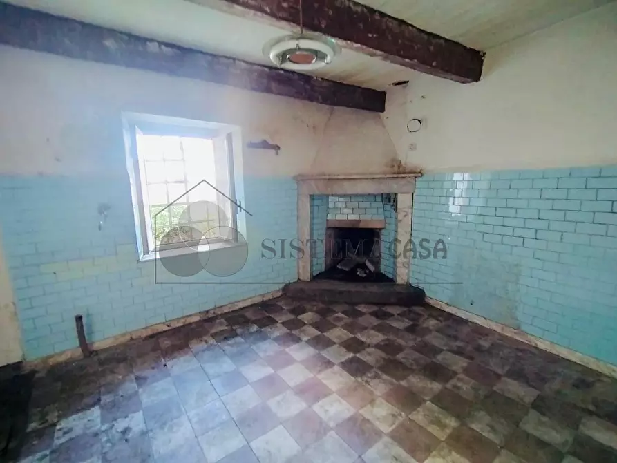 Immagine 8 di Rustico / casale in vendita  in Via Villaggio U.N.R.R.A. 8 a Fosdinovo