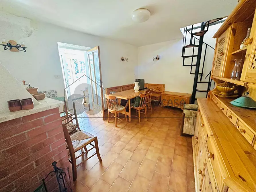 Immagine 10 di Rustico / casale in vendita  in Via San Croce 10 a Follo