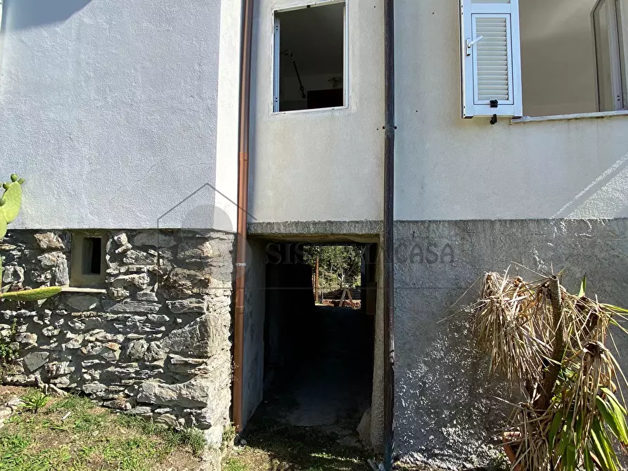 Immagine 28 di Porzione di casa in vendita  in via pegui 1 a Calice Al Cornoviglio