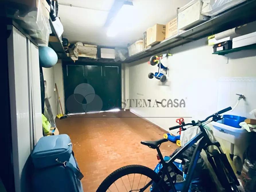 Immagine 28 di Quadrilocale in vendita  in Via Brigate partigiane 94 a Follo