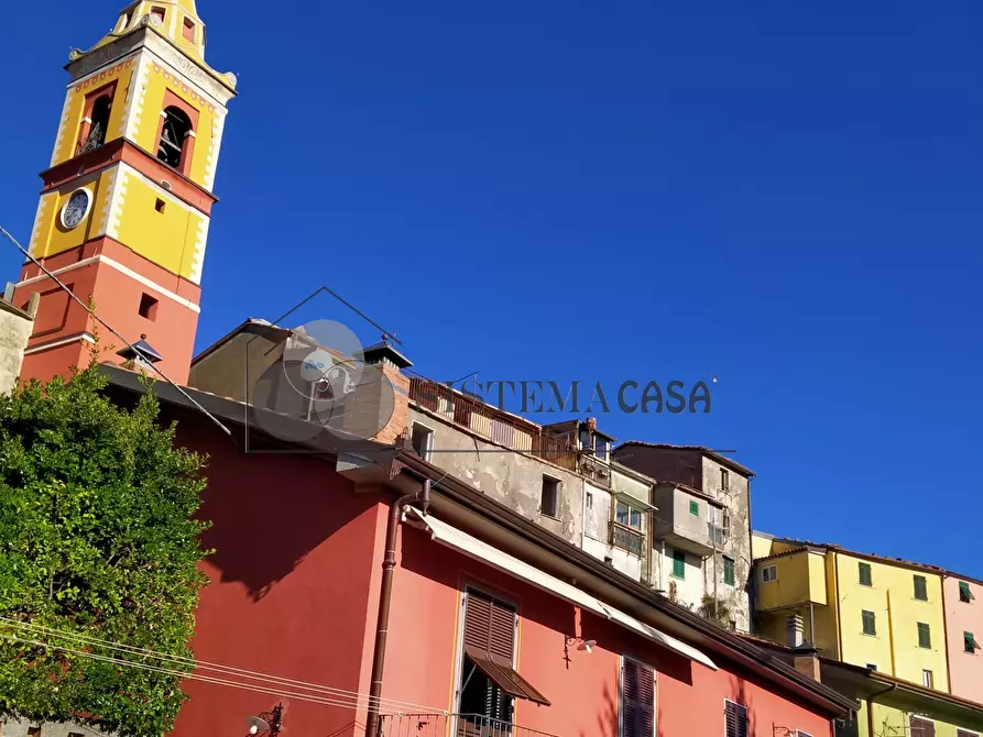 Immagine 4 di Rustico / casale in vendita  in Via del Castello snc a Fivizzano