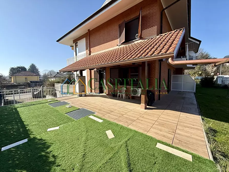 Immagine 9 di Trilocale in vendita  in Via Frejus 3 a Rosta