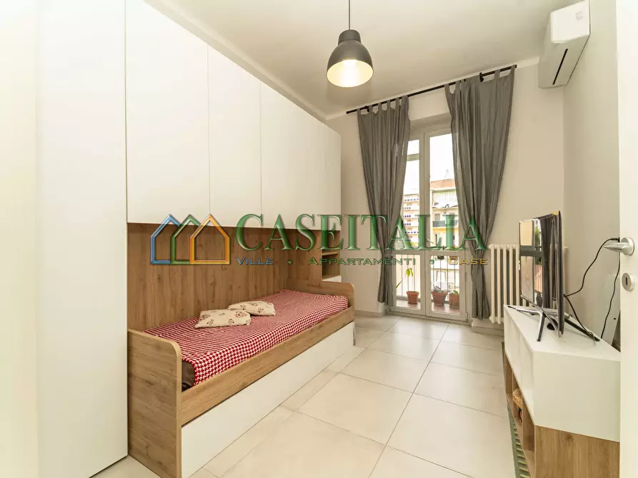 Immagine 8 di Bilocale in vendita  in Via Onorato Vigliani 223 a Torino