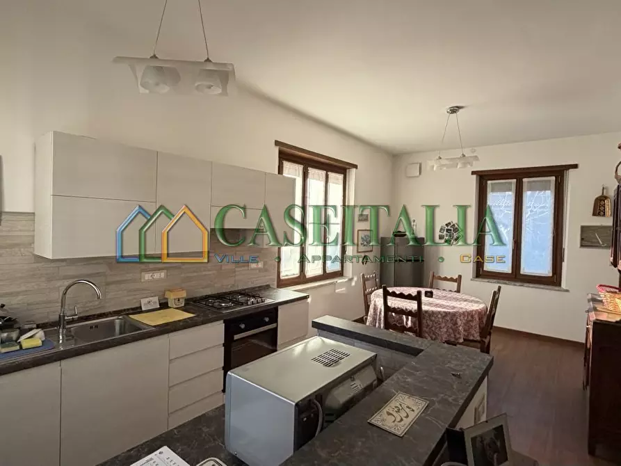 Immagine 6 di Quadrilocale in vendita  in Via Barrera 8 a Rosta