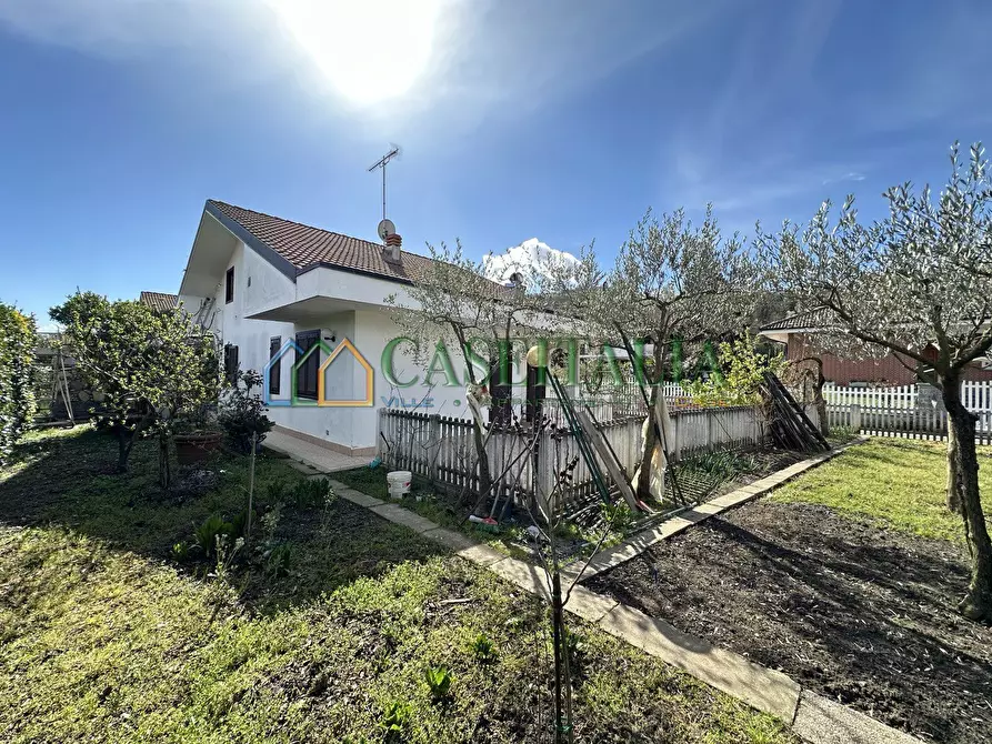 Immagine 1 di Casa indipendente in vendita  a Avigliana