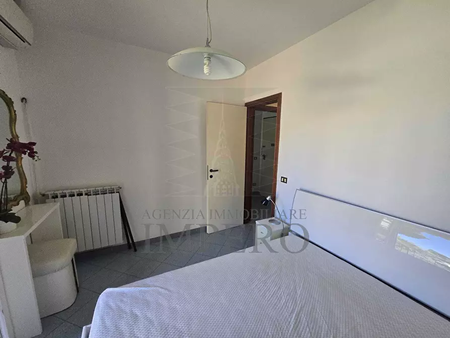 Immagine 15 di Trilocale in vendita  in Via Romana 100 a Bordighera