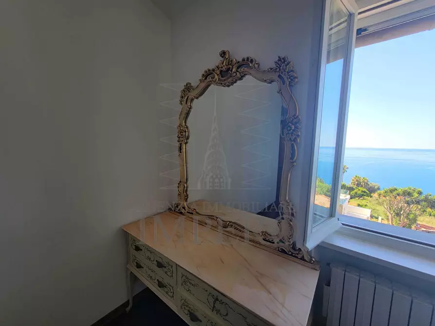 Immagine 27 di Villa in vendita  in Via alle Ville 12 a Ventimiglia