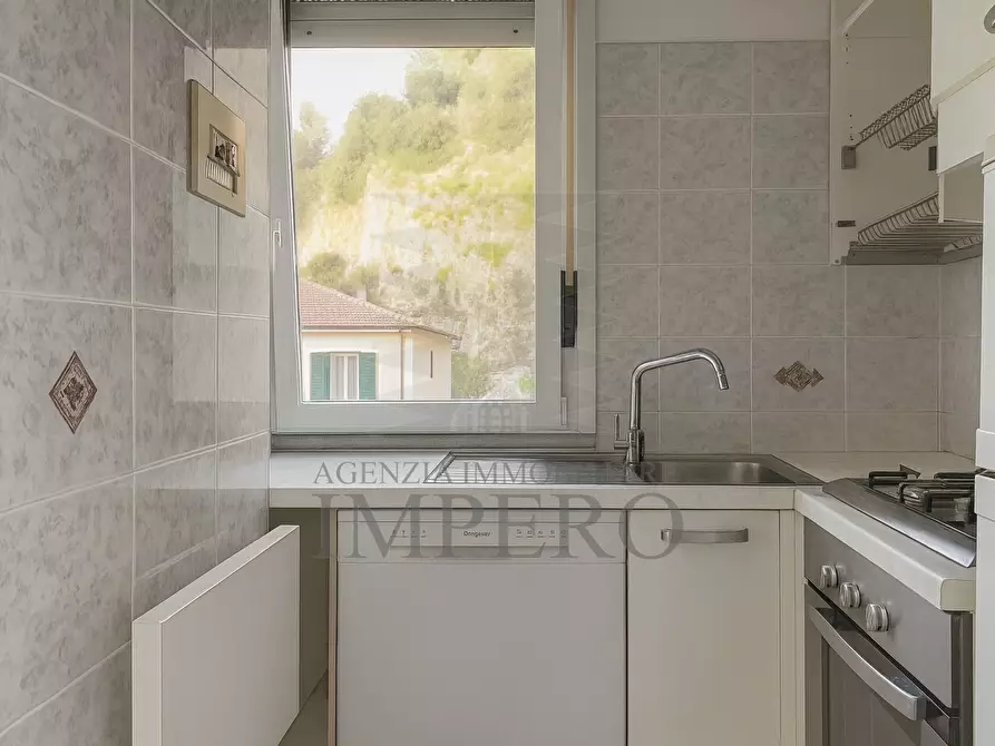 Immagine 5 di Bilocale in vendita  in Via Sottoconvento 51 a Ventimiglia
