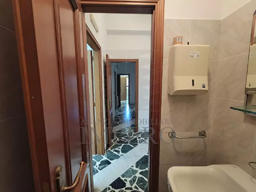 Immagine 12 di Bilocale in vendita  in Via Vittorio Veneto 13 a Bordighera