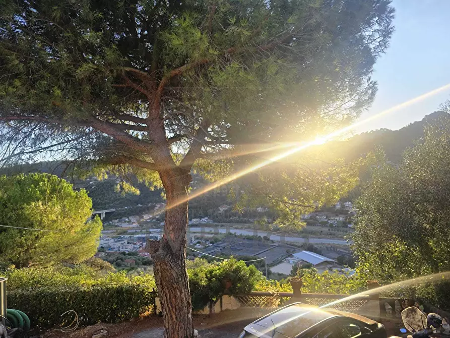 Immagine 1 di Villa in vendita  in Via Turistica 186 a Camporosso