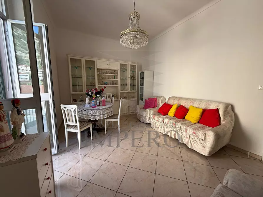 Immagine 3 di Pentalocale in vendita  in Corso Genova 1/A a Ventimiglia