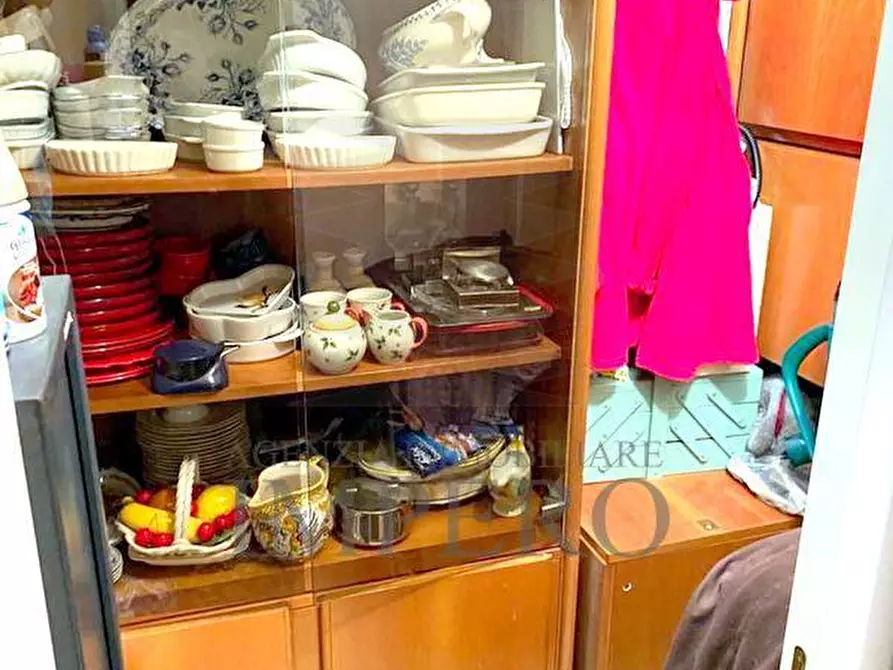 Immagine 10 di Quadrilocale in vendita  in Via Eugenio Montale a Ventimiglia